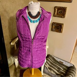 Fresh fuchsia sleek Spanner vest!